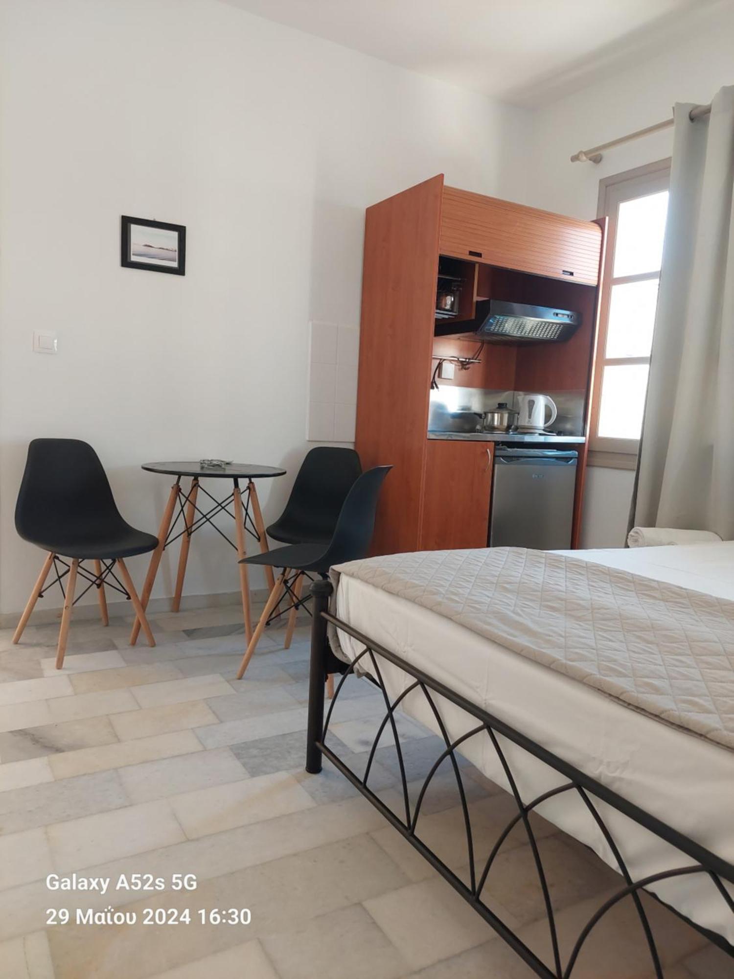 Naxos City Studio Tsakas מראה חיצוני תמונה